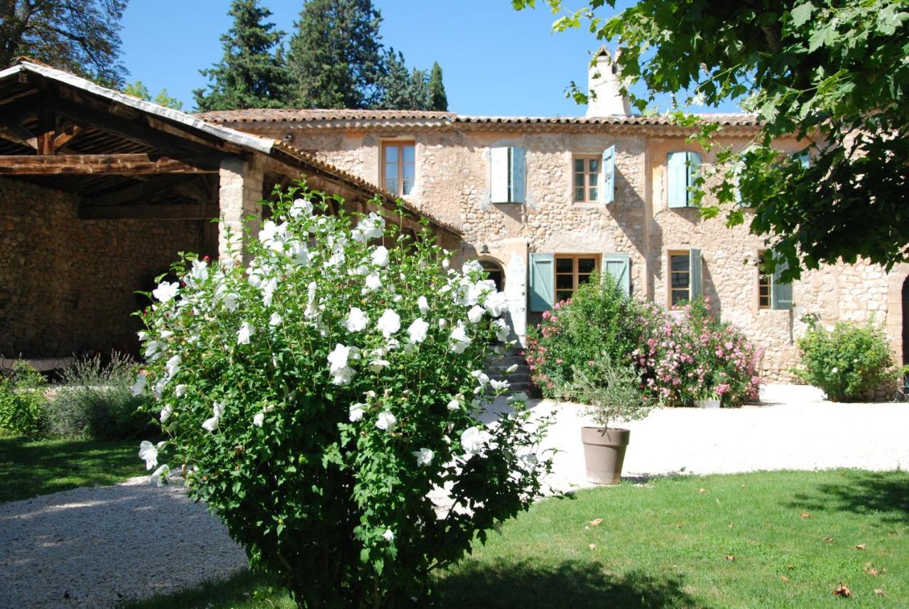 Bed and Breakfast Le Moulin Des Pinchinats Aix-en-Provence Exterior foto